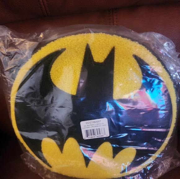 Loungefly BATMAN Crossbody Purse - Picture 3 of 4